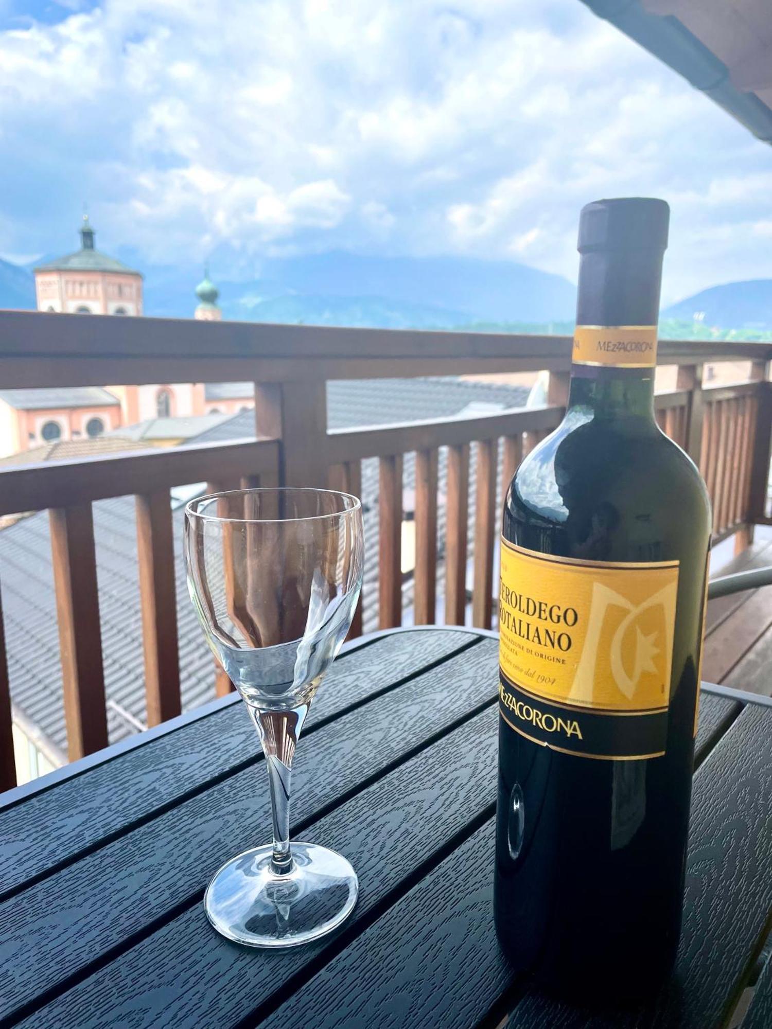 Appartamento Sissi, Romantico In Centro Levico Terme Dış mekan fotoğraf